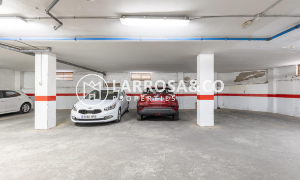 Herverkoop - Apartment - Torrevieja - Estacion de autobuses