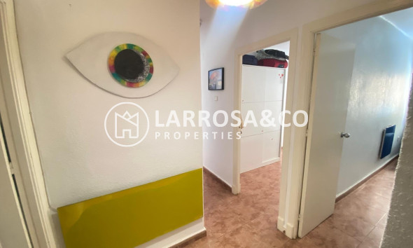 Resale - Apartment - Torrevieja - Playa del cura