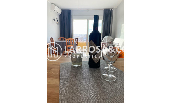 Resale - Apartment - Torrevieja - Playa del cura