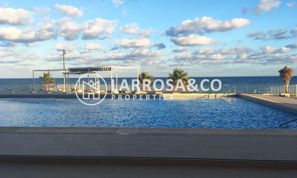 Resale - Apartment - Torrevieja - Playa del cura