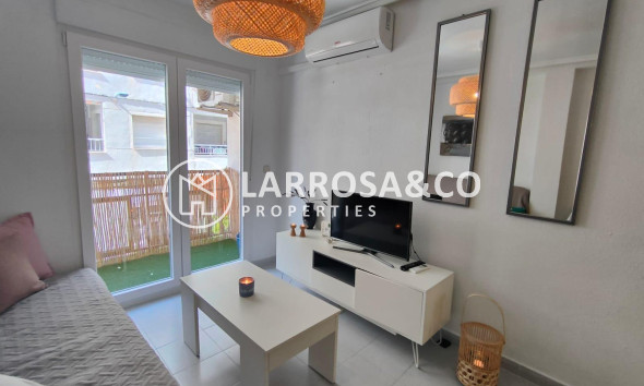 Reventa - Apartamento - Torrevieja - Playa del cura