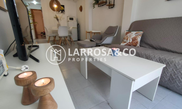 Resale - Apartment - Torrevieja - Playa del cura