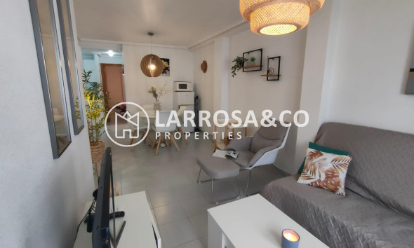 Resale - Apartment - Torrevieja - Playa del cura