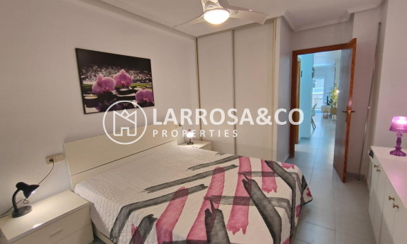 Reventa - Apartamento - Torrevieja - Playa del cura