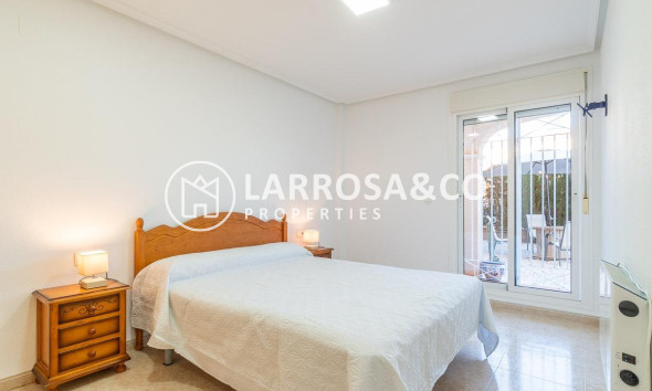 Herverkoop - Ground floor apartment - Orihuela costa - Playa Flamenca