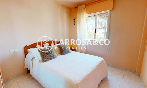 Resale - Semi-detached house - Torrevieja - Torretas