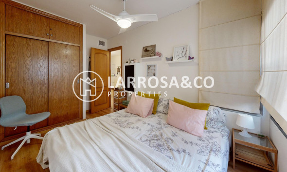 Herverkoop - Apartment - Torrevieja - Los Locos Beach