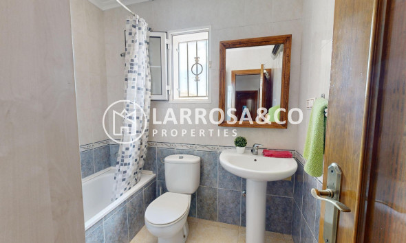 Resale - Detached House/Villa - Torrevieja - Aguas Nuevas