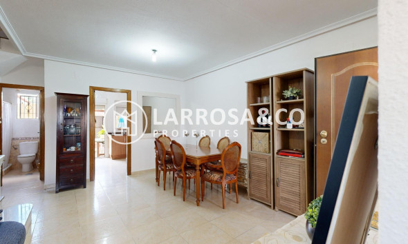 Resale - Detached House/Villa - Torrevieja - Aguas Nuevas