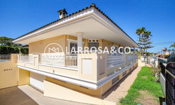 Herverkoop - Villa - Torrevieja - Torreta florida