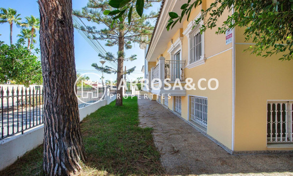 Herverkoop - Villa - Torrevieja - Torreta florida