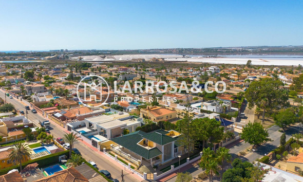 Herverkoop - Villa - Torrevieja - Torreta florida