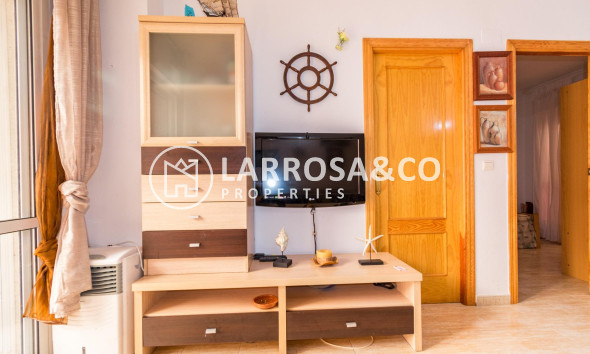 Resale - Apartment - Torrevieja - Estacion de autobuses