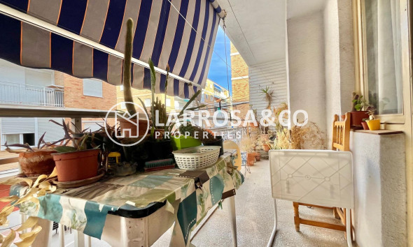 Resale - Apartment - Torrevieja - Estacion de autobuses