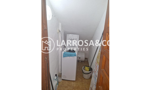 Resale - Apartment - Torrevieja - Torre del moro