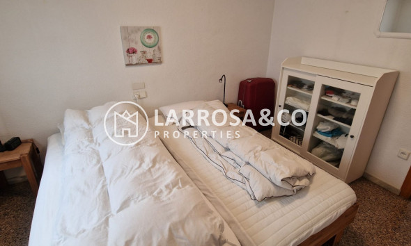 Herverkoop - Apartment - Torrellano - Centro