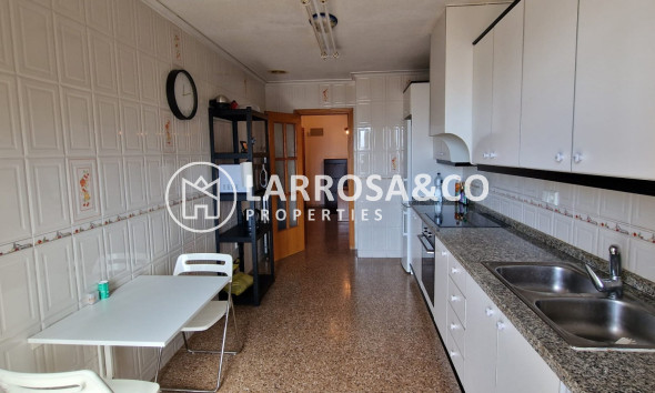 A Vendre - Apartment - Torrellano - Centro