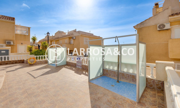 Herverkoop - Bungalow - Torrevieja - Aguas nuevas 2