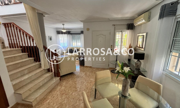 A Vendre - Villa - Guardamar del Segura - El Raso