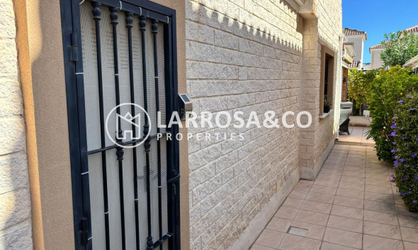 Resale - Detached House/Villa - Guardamar del Segura - El Raso