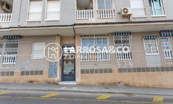 Resale - Apartment - Torrevieja - Estacion de autobuses