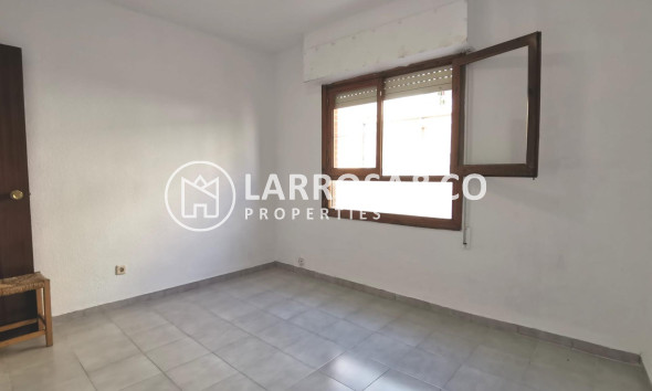 A Vendre - Apartment - Torrevieja - Estacion de autobuses