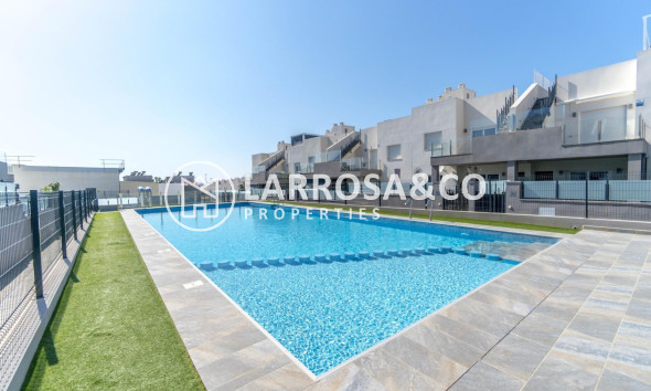 Resale - Apartment - Torrevieja - Sector 25