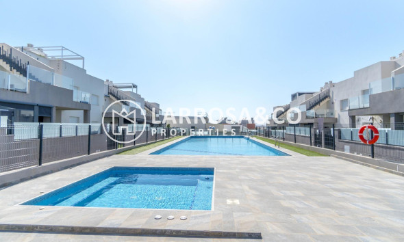 Resale - Apartment - Torrevieja - Sector 25