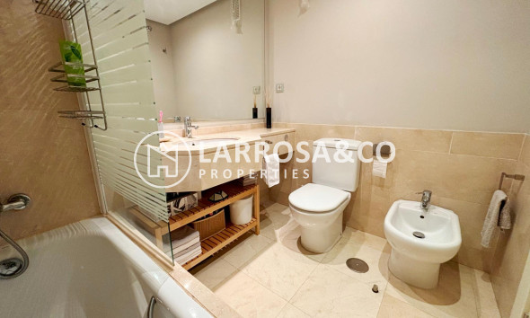 Resale - Apartment - Orihuela - Las Colinas Golf