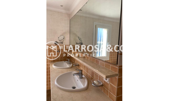 Resale - Detached House/Villa - Oliva - Oliva nova