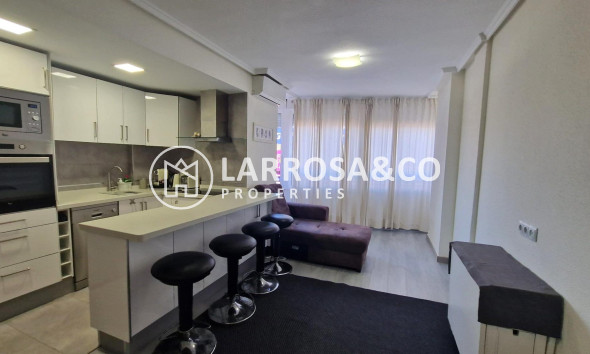 Reventa - Apartamento - Torrevieja - Parque las naciones