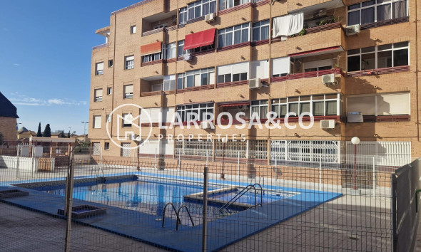 Resale - Apartment - Torrevieja - Parque las naciones