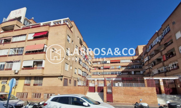 Reventa - Apartamento - Torrevieja - Parque las naciones