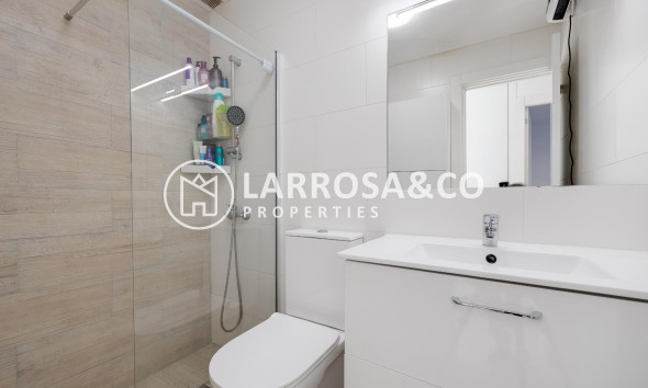 Resale - Semi-detached house - Torrevieja - Los Balcones