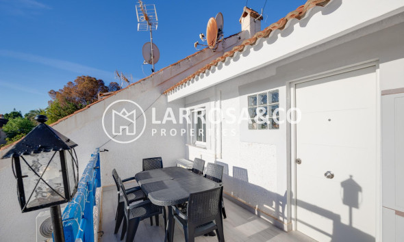 Resale - Semi-detached house - Torrevieja - Los Balcones