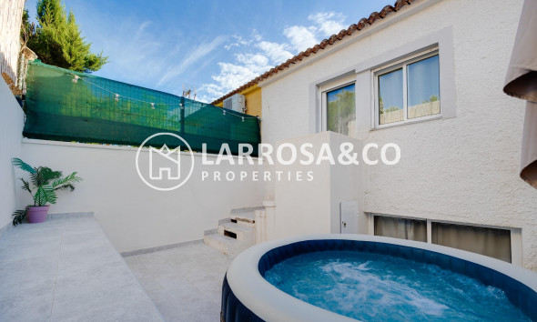 Resale - Semi-detached house - Torrevieja - Los Balcones