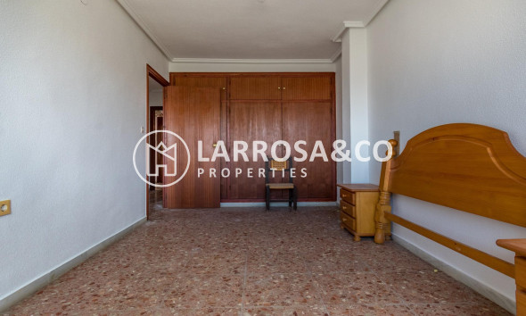 Reventa - Apartamento - Torrevieja - Playa del cura