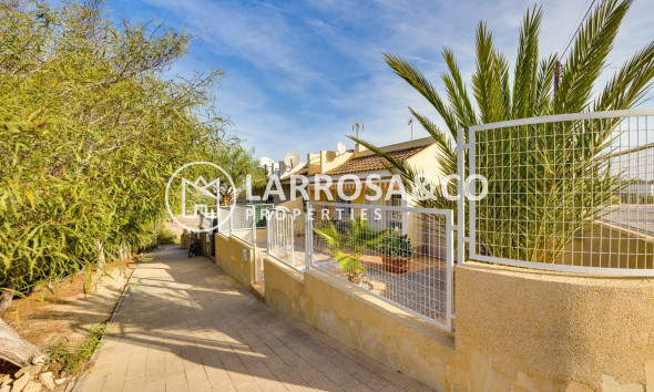 Resale - Bungalow - Ciudad Quesada - Pueblo lucero