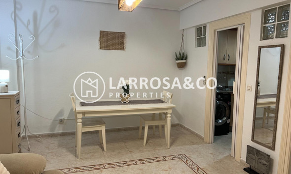 Resale - Bungalow - Torrevieja - Nueva Torrevieja