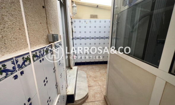 Resale - Bungalow - Torrevieja - Nueva Torrevieja