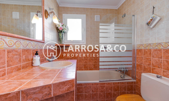 A Vendre - Semi-detached house - Torrevieja - Torreta florida