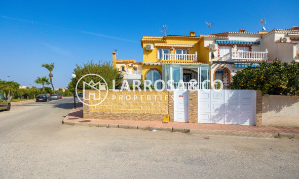 A Vendre - Semi-detached house - Torrevieja - Torreta florida