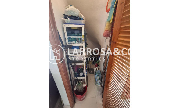 Resale - Bungalow - Torrevieja - Doña ines