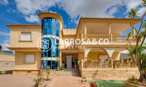 Resale - Detached House/Villa - Orihuela - Desamparados-Hurchillo-Torremendo