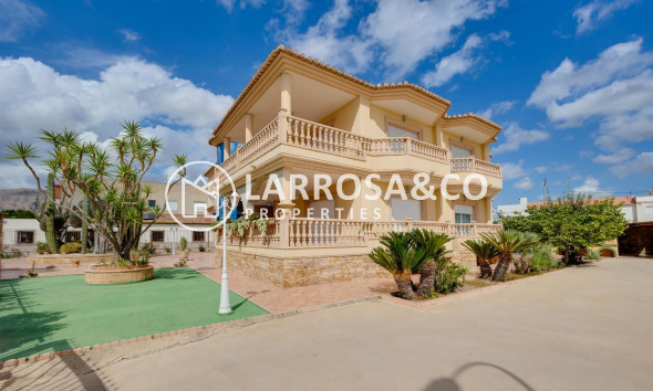 Resale - Detached House/Villa - Orihuela - Desamparados-Hurchillo-Torremendo