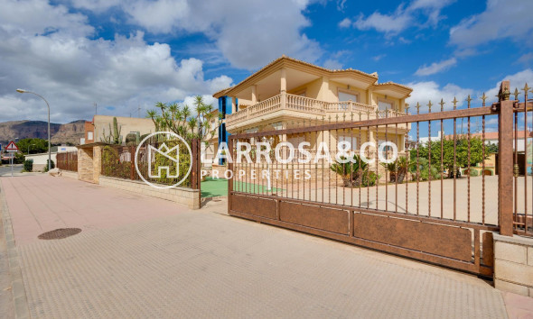 Resale - Detached House/Villa - Orihuela - Desamparados-Hurchillo-Torremendo