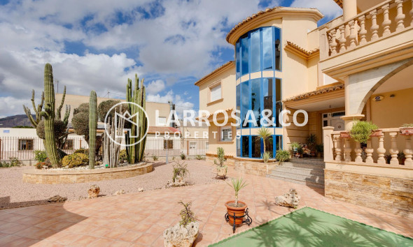 Resale - Detached House/Villa - Orihuela - Desamparados-Hurchillo-Torremendo