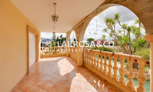 Resale - Detached House/Villa - Orihuela - Desamparados-Hurchillo-Torremendo