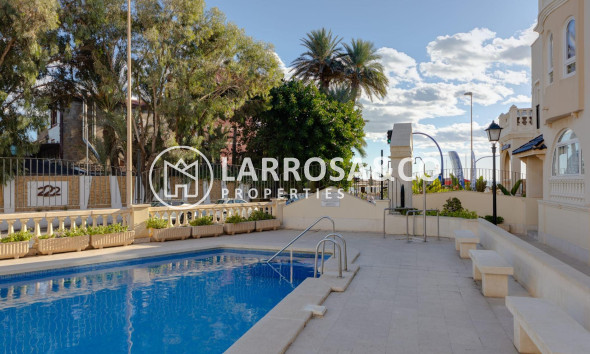 Herverkoop - Apartment - Torrevieja - Los Frutales