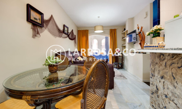 Herverkoop - Apartment - Torrevieja - Los Frutales